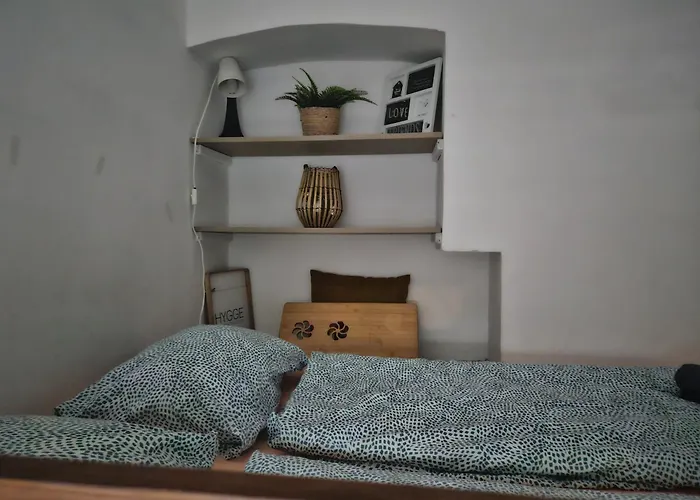 Cute Little Flat Near Kazinczy Downtown